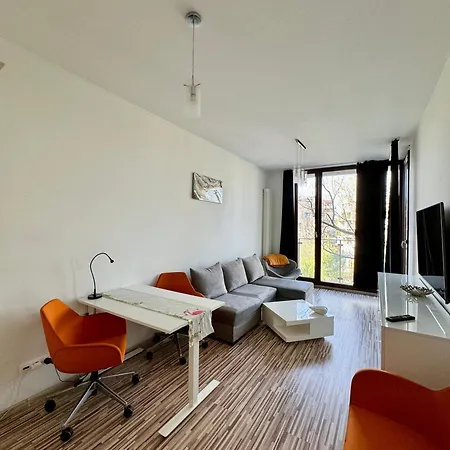 Appartement Two Triton Park Varsovie