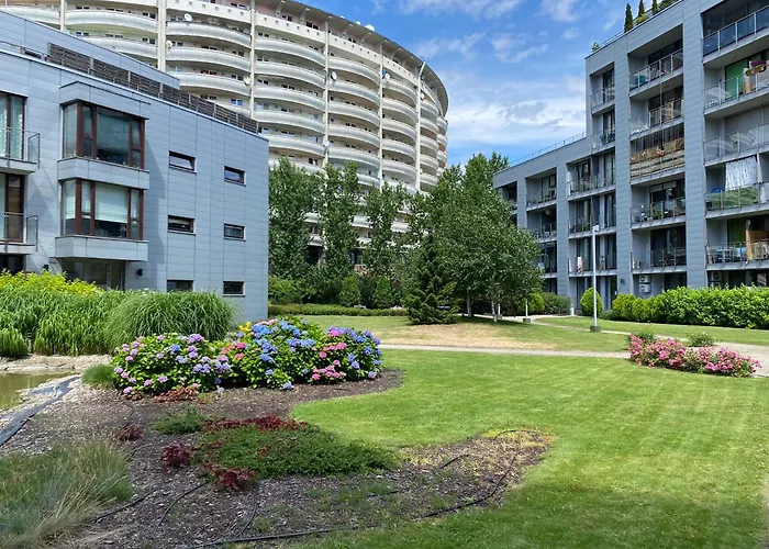 Two Triton Park * Warszawa