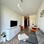 Two Triton Park Apartament Warszawa